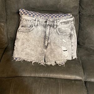 American eagle size 8 high rise shorts